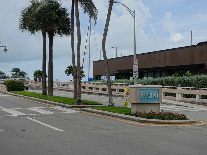 MIA_2023-08-21 14-06-53_RX_06303